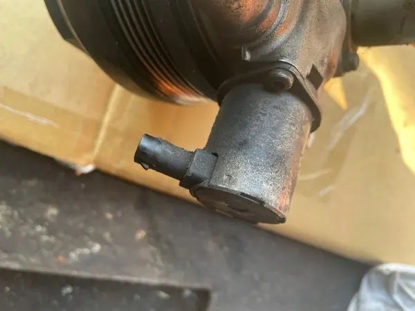 Pompa sospensione ABC Mercedes w216 w221 A0003291503 image 3