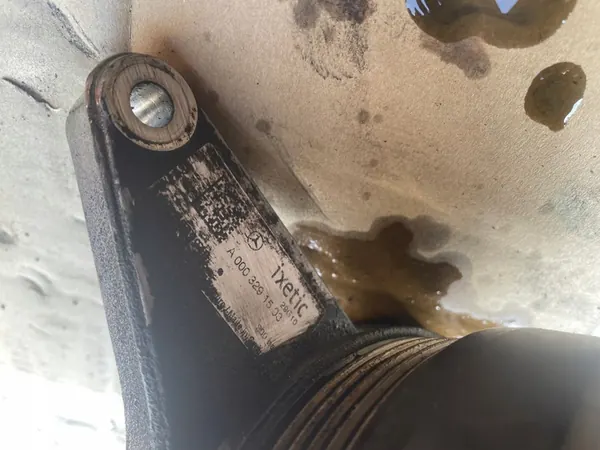 Pompa sospensione ABC Mercedes w216 w221 A0003291503 image 4