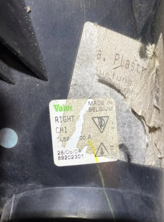 Faro Halógeno Derecho Porsche Cayenne OEM 89202301 image 7