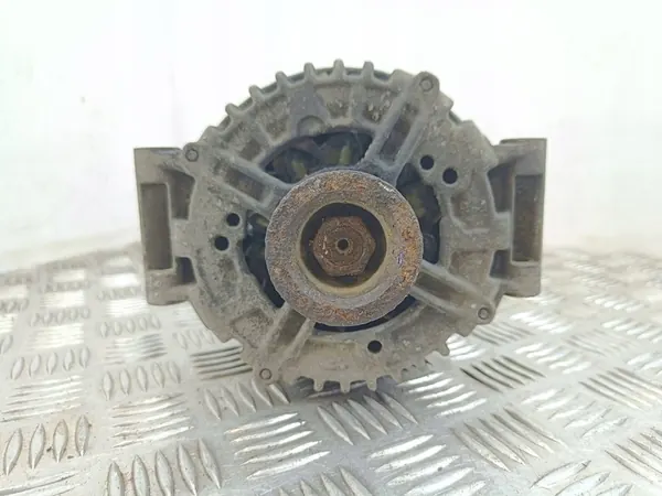 Mercedes-Benz S W221 2007 Alternator A0131543502 image 2