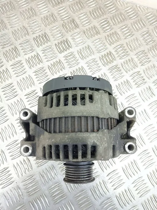 Mercedes-Benz S W221 2007 Alternator A0131543502 image 3