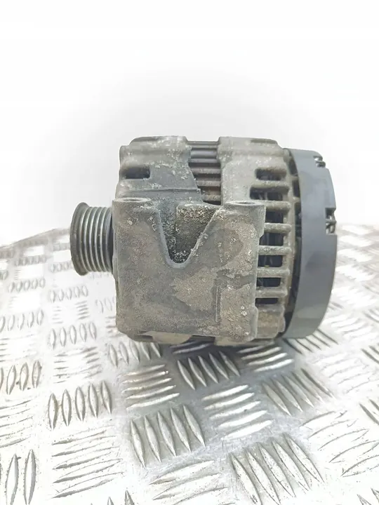 Mercedes-Benz S W221 2007 Alternator A0131543502 image 4