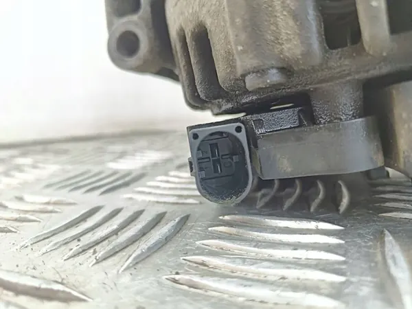 Mercedes-Benz S W221 2007 Alternator A0131543502 image 8