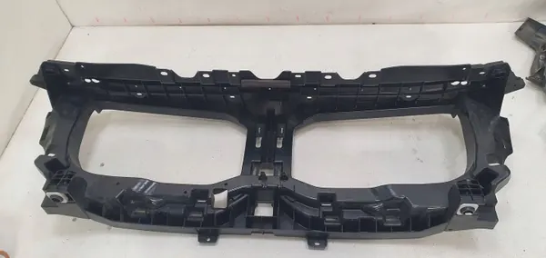 BMW XM G09 ilmaohjaus ritilävahviste OEM 9451352 image 6