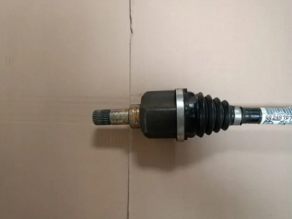 Semi-eixo esquerdo Peugeot 2008 II 9824878280 image 3