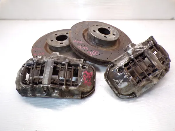Frambromsok OEM Mercedes W215/W220 image 2