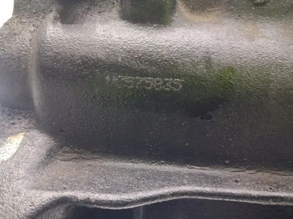 Moottorilohko Alaosa 4.0 OEM Jeep Cherokee ZJ XJ image 6