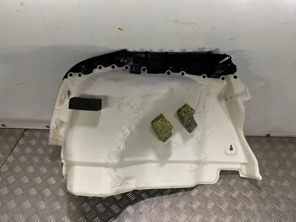Painel de compartimento de roda sobressalente OEM 6473047090 image 3