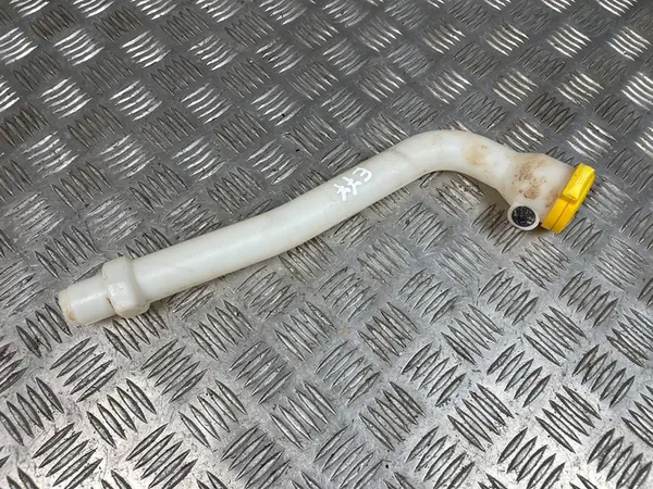 Renault Captur II 2023 Vloeistofinlaatpijp OEM 289159903R image 2