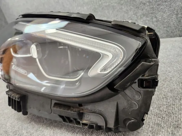 Rechter Voorlicht - Mercedes C-Klasse W206 LED Hoge Prestaties image 5