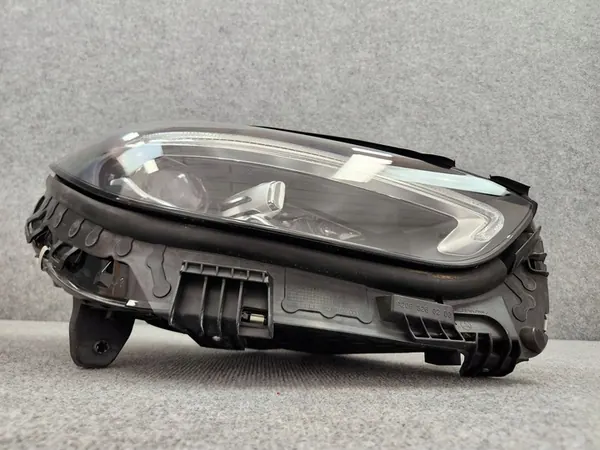 Rechter Voorlicht - Mercedes C-Klasse W206 LED Hoge Prestaties image 7