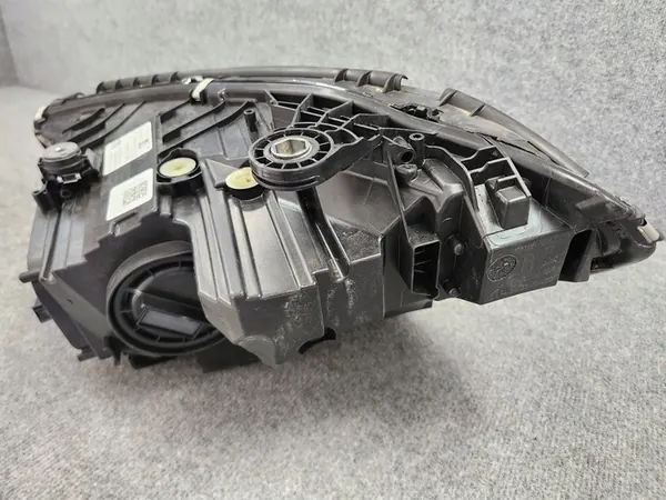 Rechter Voorlicht - Mercedes C-Klasse W206 LED Hoge Prestaties image 9