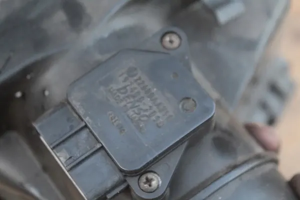 Luftfiltergehäuse Luftmassenmesser Subaru Impreza II GD WRX 2.0T image 7