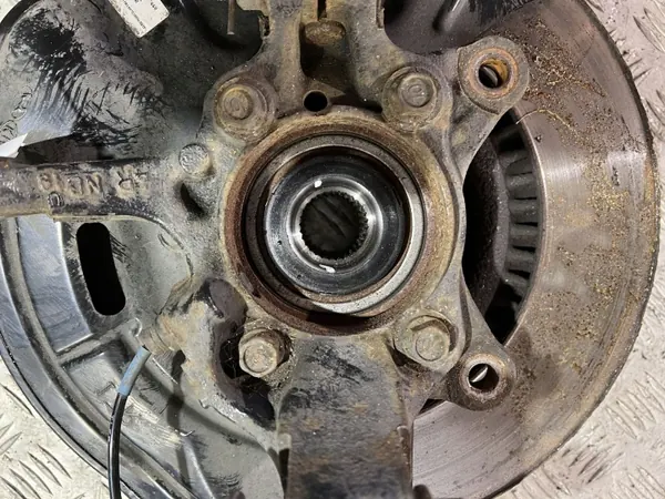 KIA Sportage 2019 Moyeu roue avant OEM 51701D7660 image 3