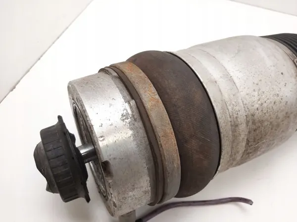 OEM MAM16393 Etu-ilmatuki - Käytetty image 8