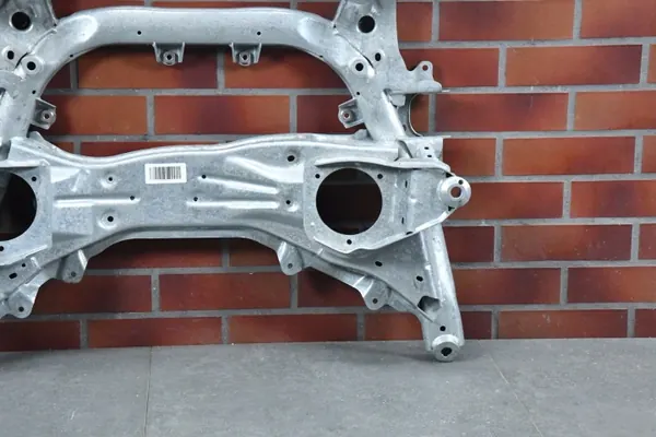 Traverse de suspension OEM 662358389 BMW Série 3/4 image 5