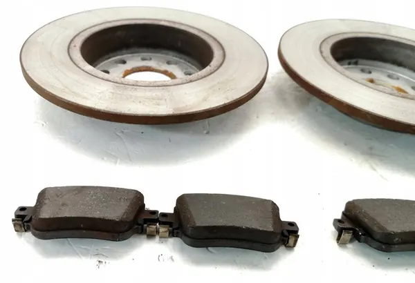 Discos de Freio VW Passat Caddy III 272x10mm OEM 5Q0615601D image 3