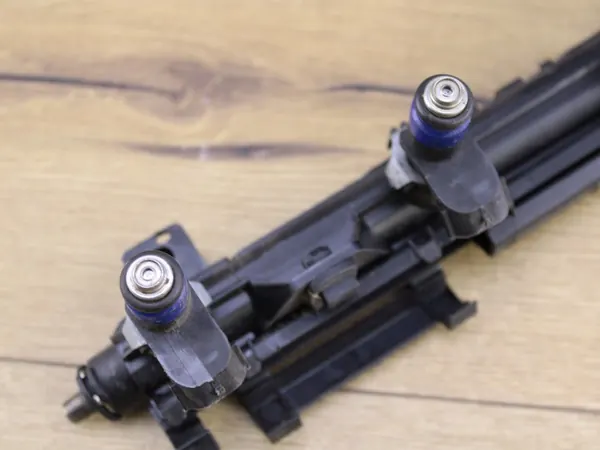 VW POLO SKODA FABIA SEAT IBIZA 1.4 16V Set Rail image 2