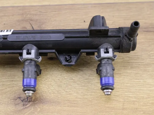 VW POLO SKODA FABIA SEAT IBIZA 1.4 16V Set Rail image 6