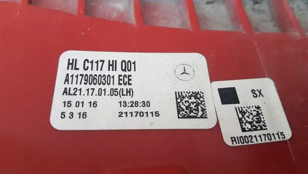 Luz trasera izquierda Mercedes W117 CLA LED A1179060301 image 10
