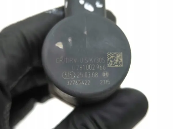 Régulateur pression carburant OEM 0281002966 Honda CR-V image 7