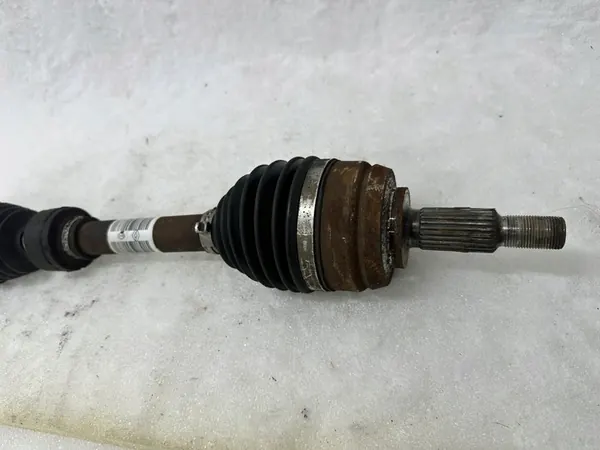 Dacia Duster II Lift Vänster Främre Halvaxel image 2