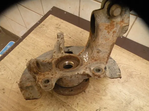 Volvo S80 II V70 III S60 II V60 Mozzo anteriore sinistro + Cuscinetto OEM 31201285 image 5