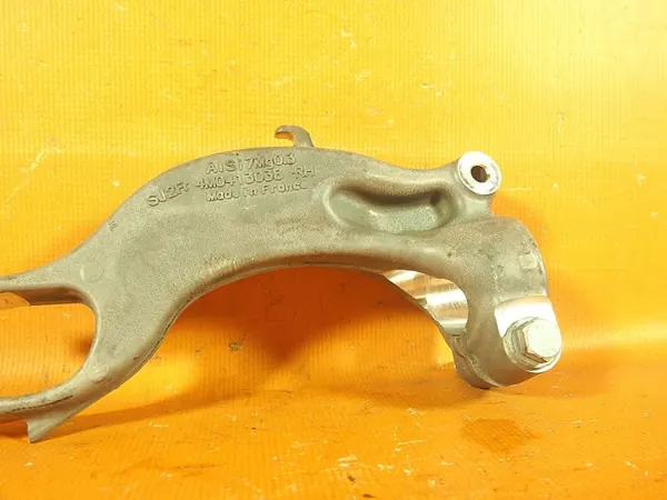 Support Amortisseur Inférieur Audi A6 C8 OEM 4m0413038 Droit image 3