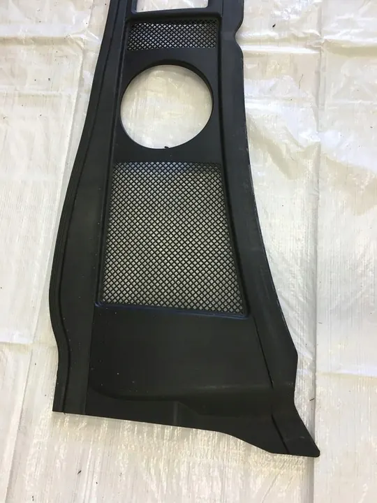 Defletor de água Audi A6 1997-2004 image 9