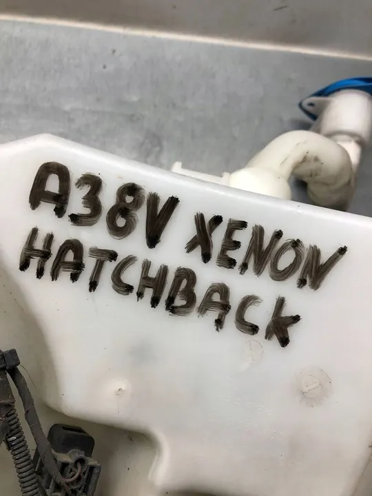 XENON Pyyhkijännestepullon A3 8V Hatchback image 6