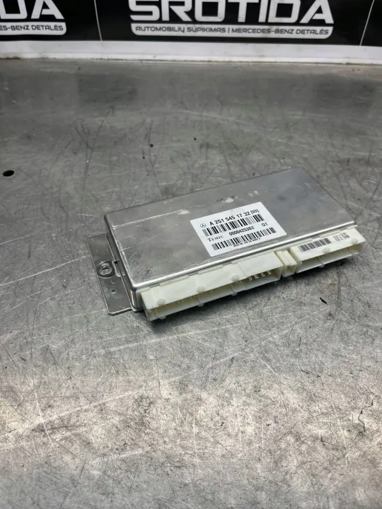 Módulo suspensión aire Mercedes-Benz ML W164 OEM A2515451732 image 2