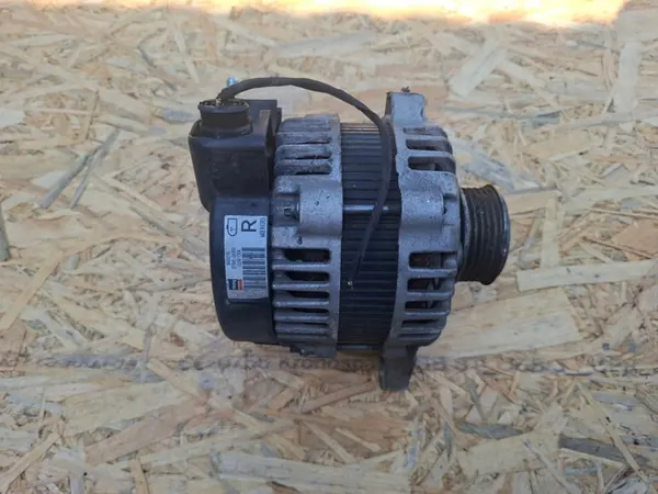Vaihtovirtageneraattori Hyundai Kia 37300-2A900 image 2