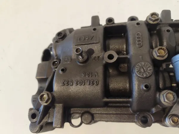 Bomba de óleo usada OEM 03L103537 para 2.0 TDI 140CV image 4