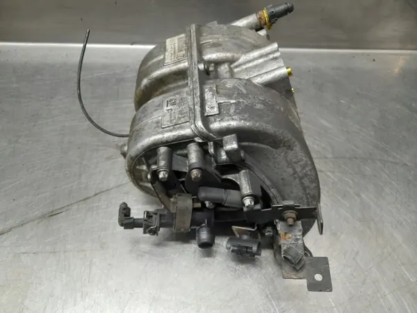 Colector de admisión OEM 55559225 para Opel 1.6 16V Z16XEP image 3