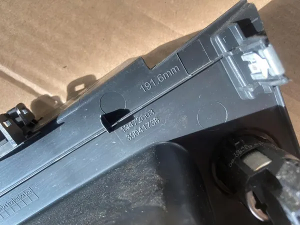 USB-Anschluss-Panel OEM 39041738 für Citroen C3 Aircross image 3