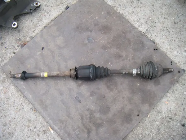 FIAT FIORINO 3 III QUBO 07- Höger framaxel image 3