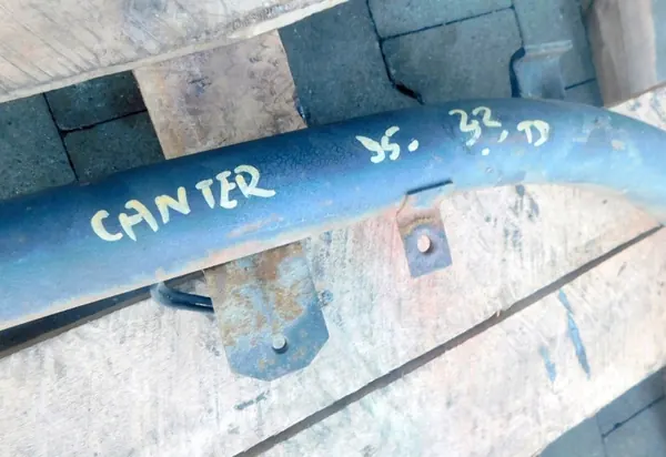 Poutre de fixation suspension cabine OEM 11 pour Mitsubishi Canter image 7