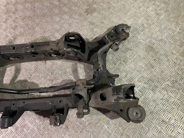 Sous-châssis arrière KIA Sportage 2019 OEM 55405D7600 image 4