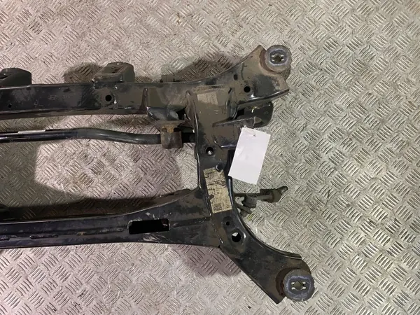 Sous-châssis arrière KIA Sportage 2019 OEM 55405D7600 image 5