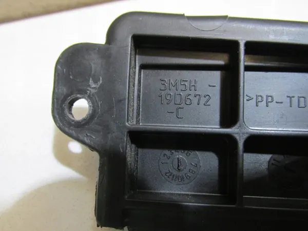 Ford OE 3M5H-19D672-C Tampa Filtro Cabine image 4