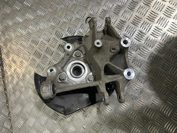 Volvo XC40 2019 Takaosan Napa OEM 32221149 image 7
