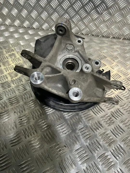 Volvo XC40 2019 Takaosan Napa OEM 32221149 image 8
