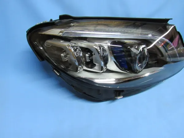 Rechter Mercedes W205 Lift Multibeam Licht image 3