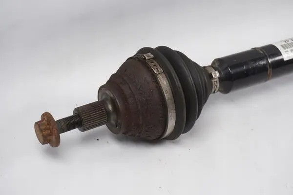 Höger fram drivaxel Skoda Octavia image 7
