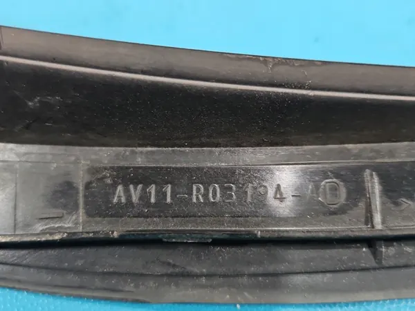 Voorruitrechter rechts OEM AV11-R03194-AD Ford image 7