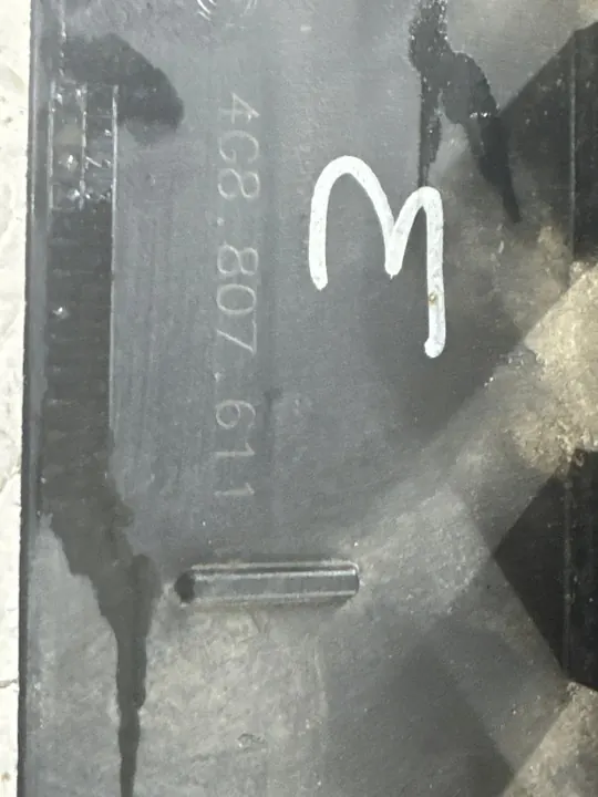 AUDI A7 4G 14- Stötfångarskydd 4G8807611D image 7