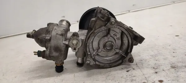 Mercedes-Benz vattenpump OEM 1032010101 - Begagnad image 9