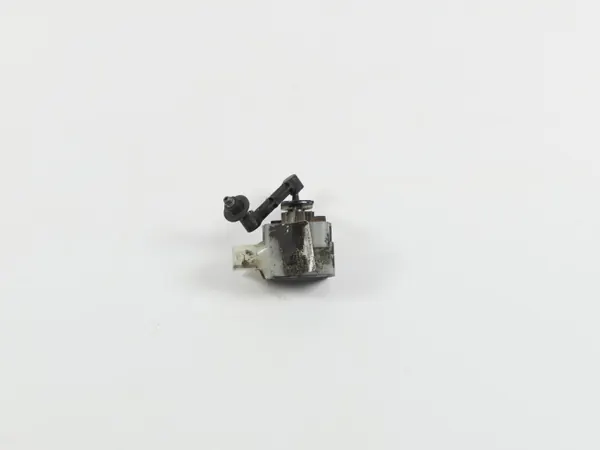 Xenon-Scheinwerfer-Niveausensor OEM 538100005R Renault image 4