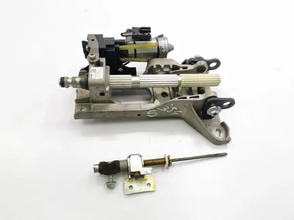 Moteur de réglage direction BMW OEM P1018760100 image 2