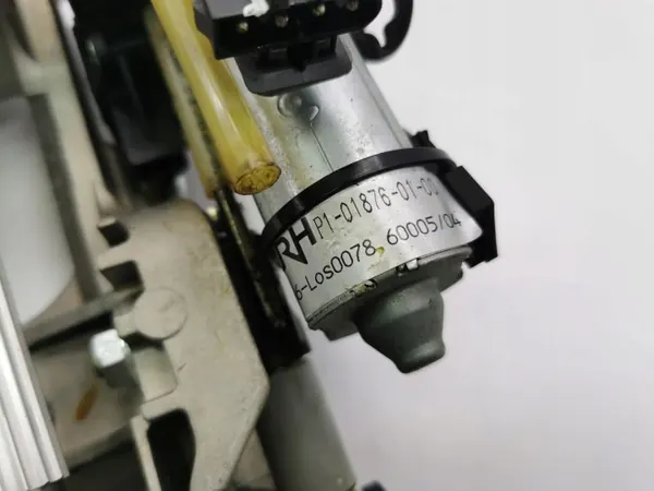 Moteur de réglage direction BMW OEM P1018760100 image 3